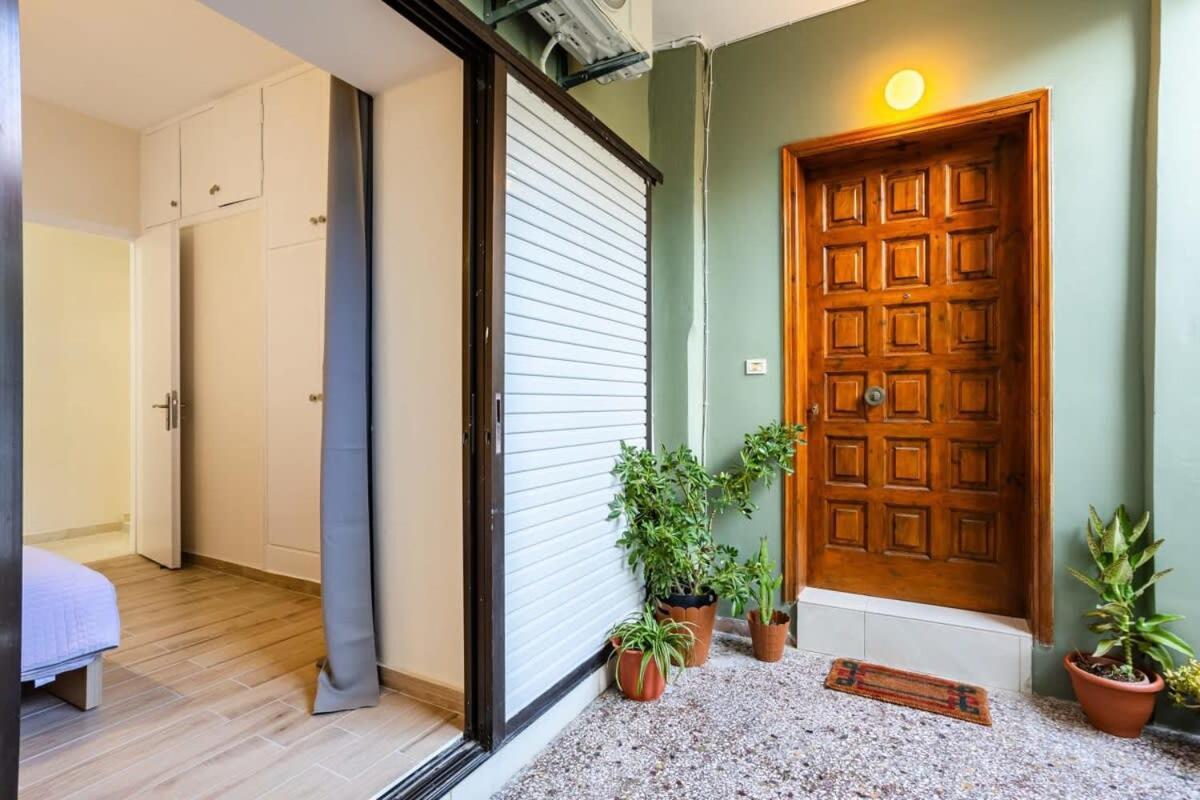 Apartment Escape To Kalamata's Old Your Urban Oasis