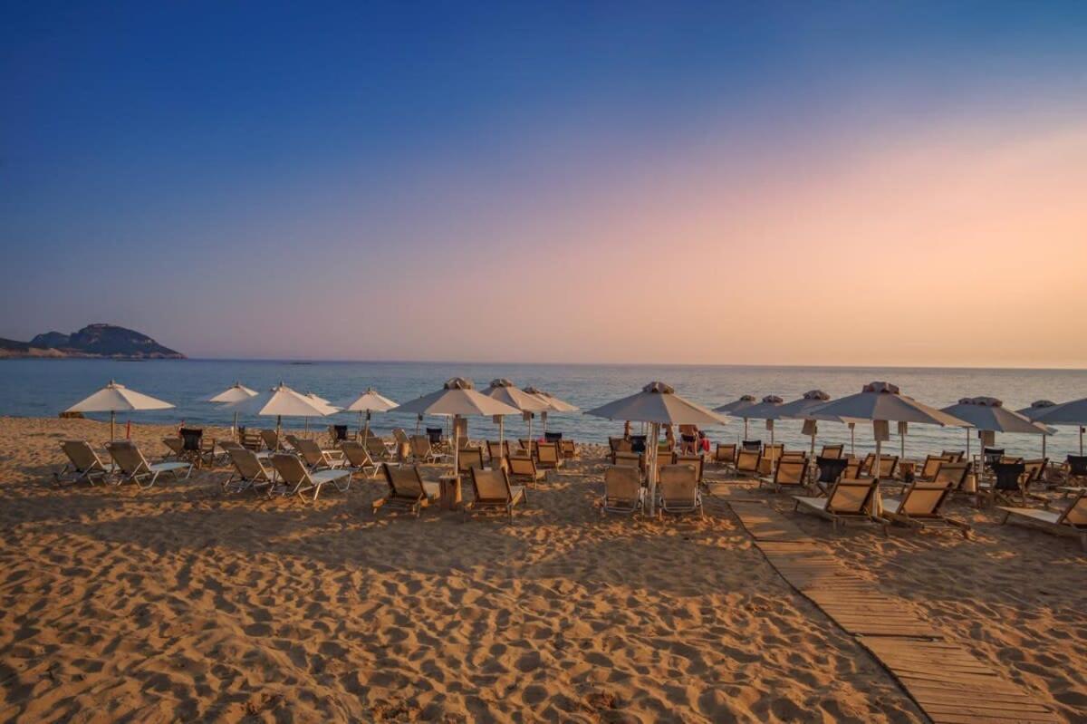 Escape To Kalamata's Old Your Urban Oasis * Kalamata