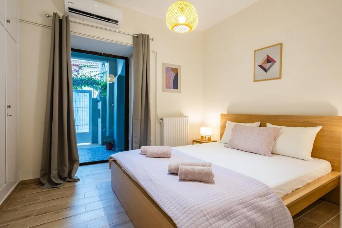 Apartment Escape To Kalamata's Old Your Urban Oasis *