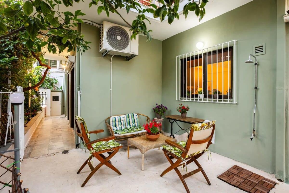 Escape To Kalamata's Old Your Urban Oasis Apartment *